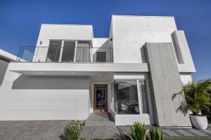 Hinterland 58