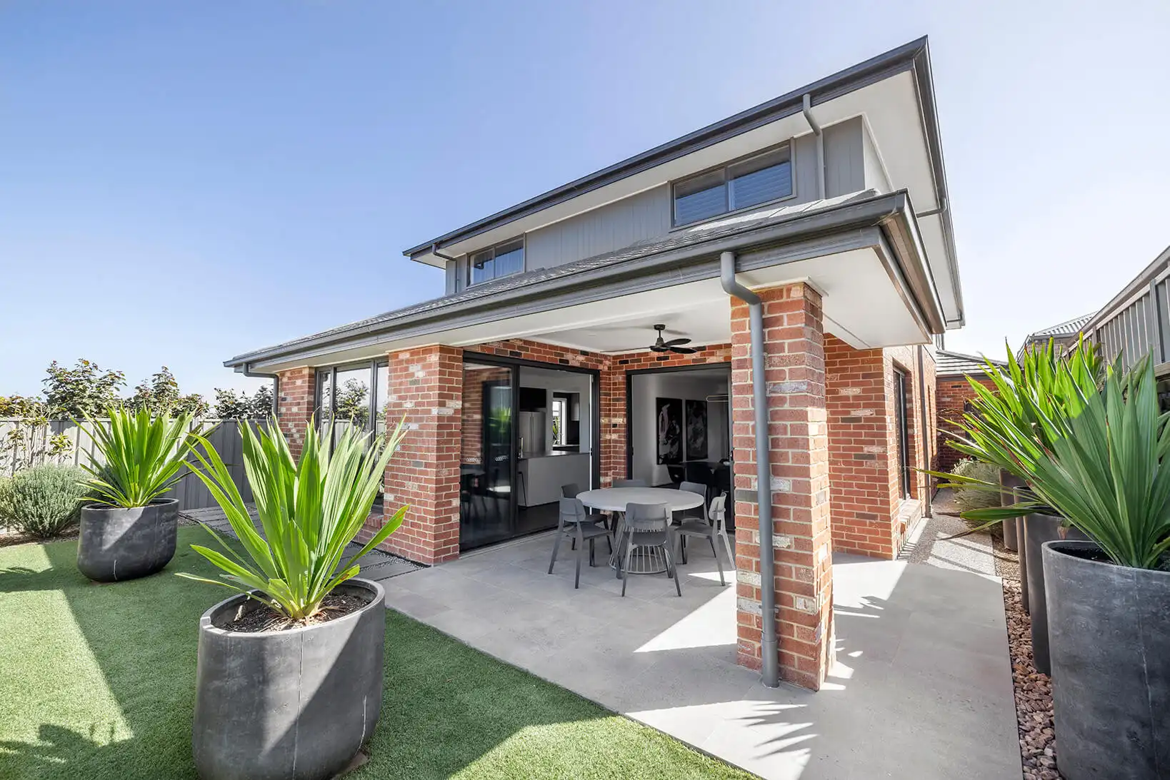 Simonds industrial brick design and wood cladding on the exterior at berwick 38