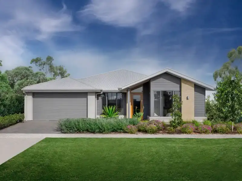 Simond’ Hampstead 32 on display at St Yves Estate.